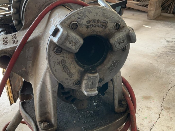 #243-•-ridgid-300-pipe-threader-image-12