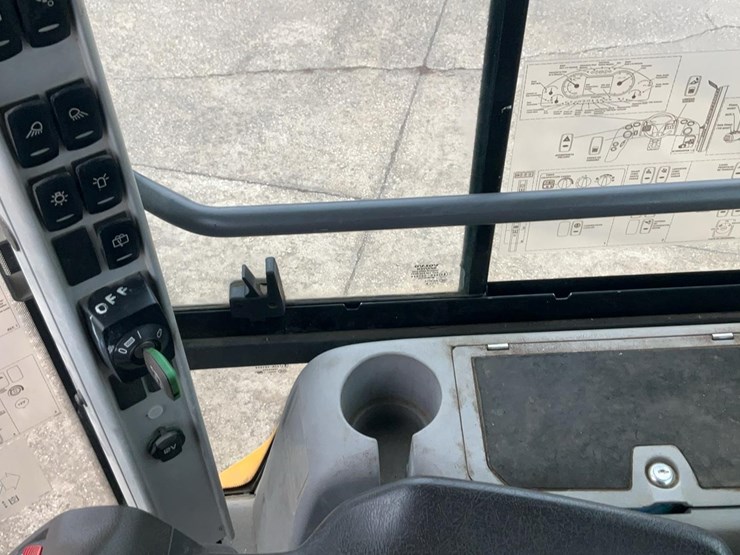 2019-volvo-l70h-image-25