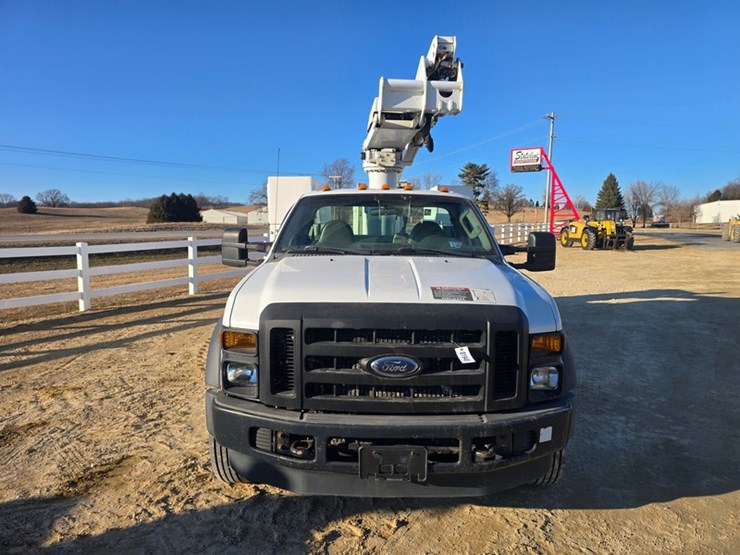 2008-ford-f550-image-8