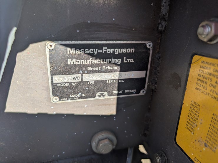 massey-ferguson-383-image-13