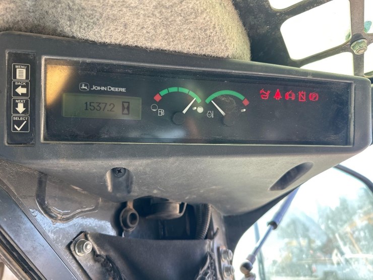 2017-john-deere-318-image-17