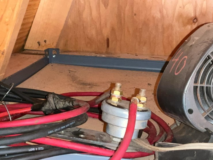 #248-•-parts-on-shelf-image-10