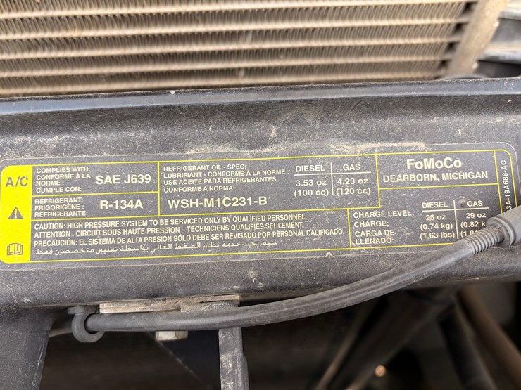 2011-ford-f350-image-30