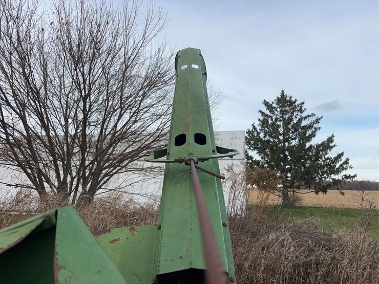 john-deere-no.8-image-42