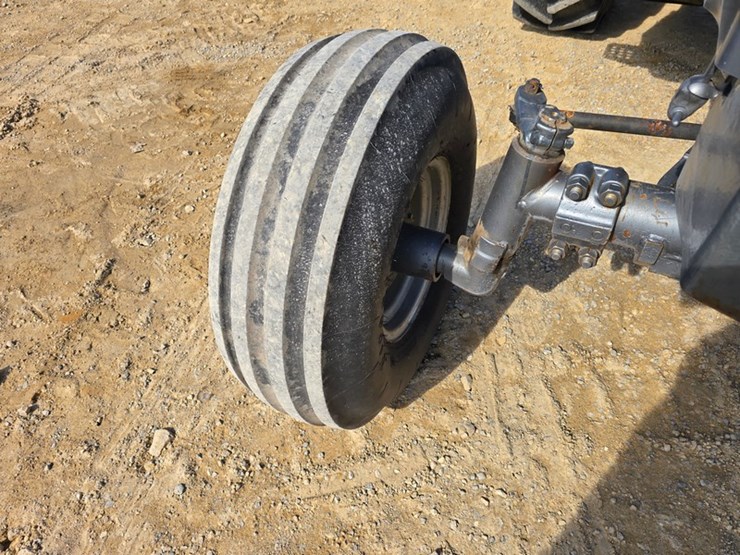 white-2-155-image-16