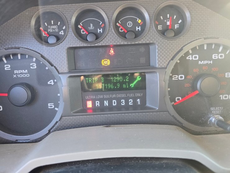 2008-ford-f550-image-18