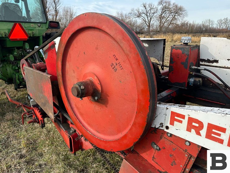 freeman-370t-baler-image-37