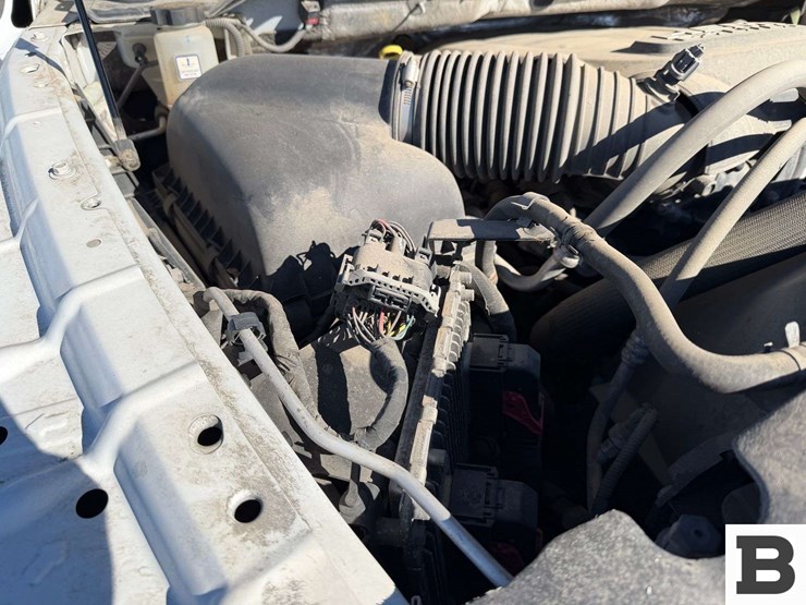 2017-dodge-2500-image-38