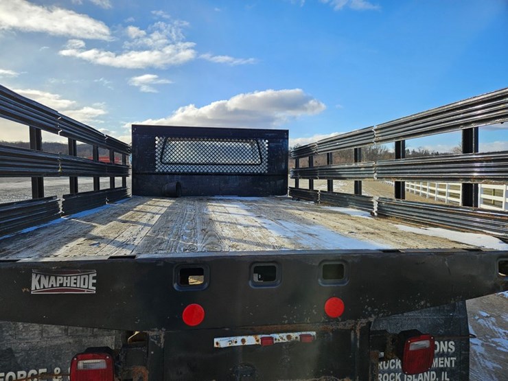 1983-ford-f800-image-12