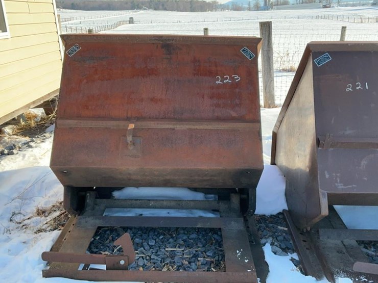 #223-•-self-dumping-hopper-image-1