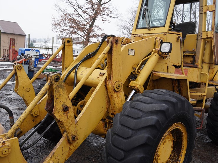 caterpillar-930-image-28