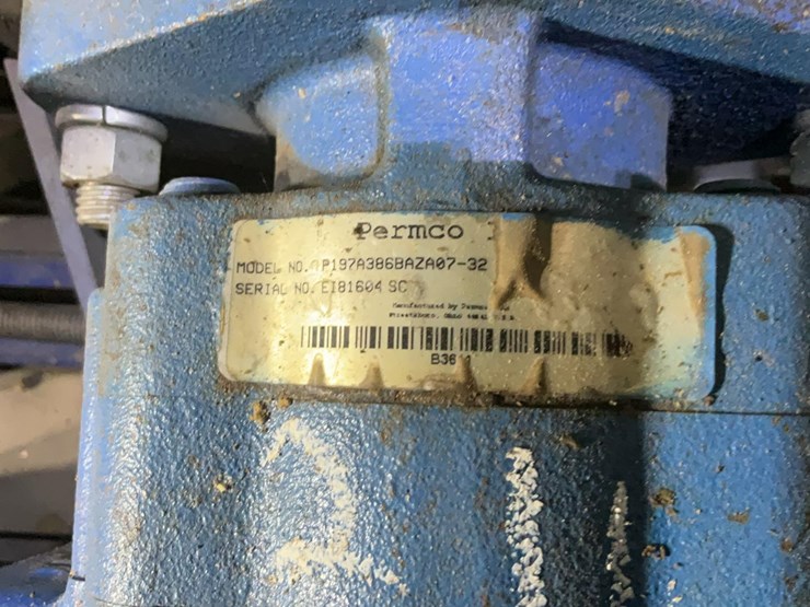 #211-•-hyd-pump-drive-w/-complete-system-image-29