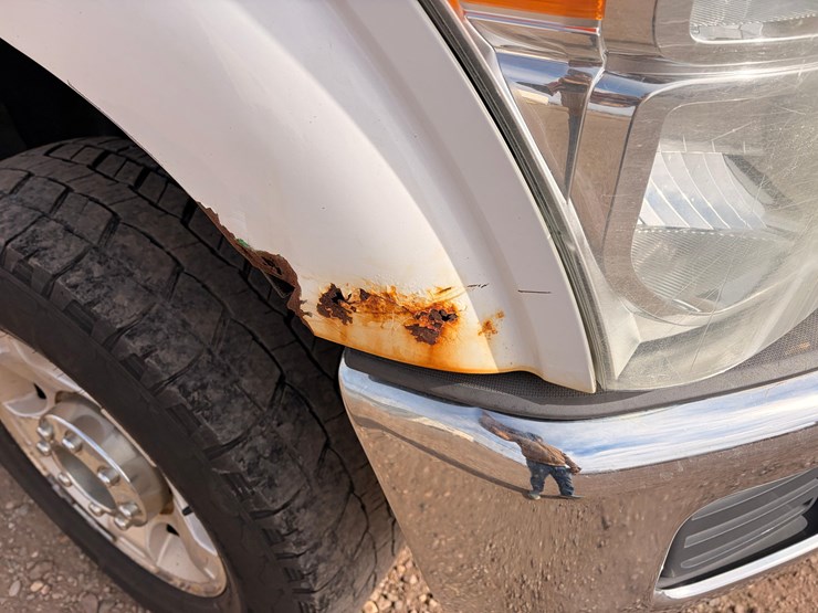 2011-ford-f350-image-21