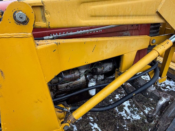 massey-ferguson-65-image-24