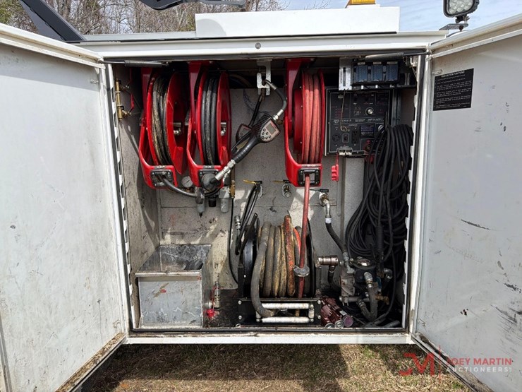 2018-ford-f550-xl-image-24