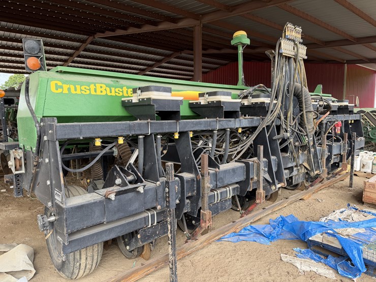 crust-buster-6020-image-1