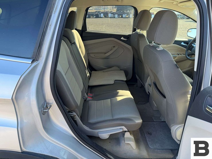 2014-ford-escape-image-16