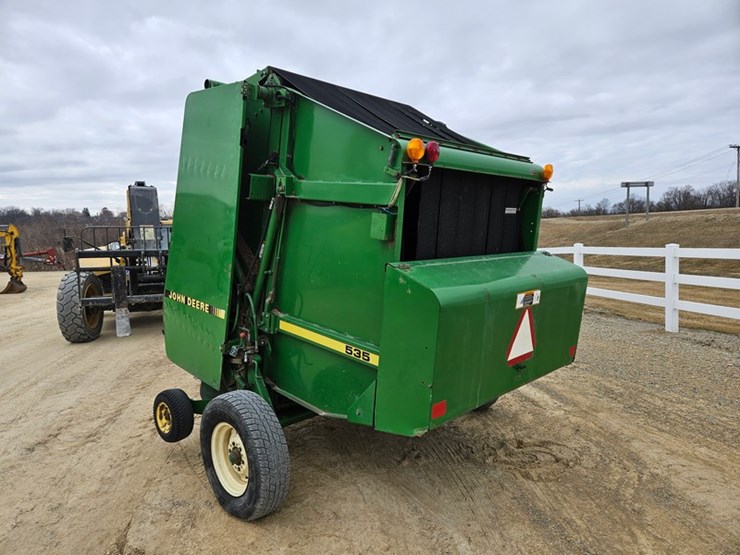 john-deere-535-image-3