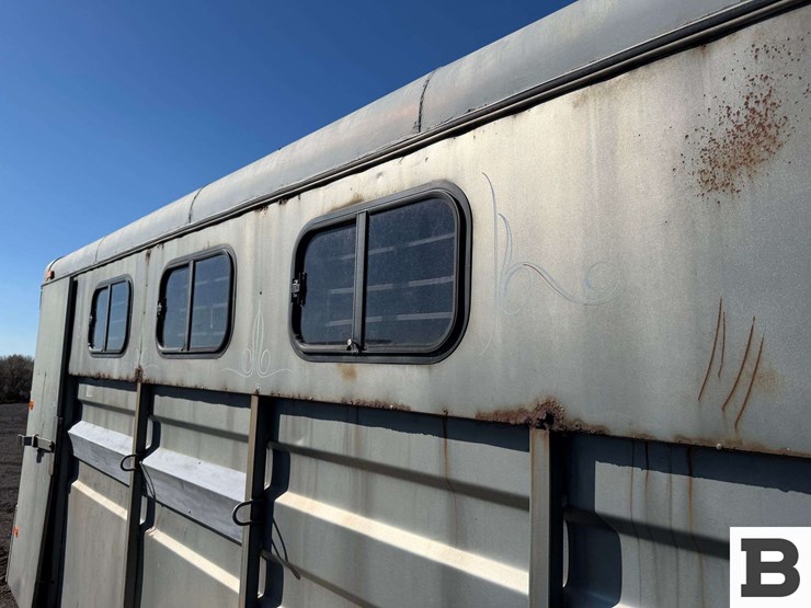 1987-circle-j-horse-trailer-image-17