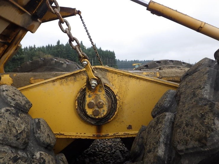 2005-caterpillar-740-image-15