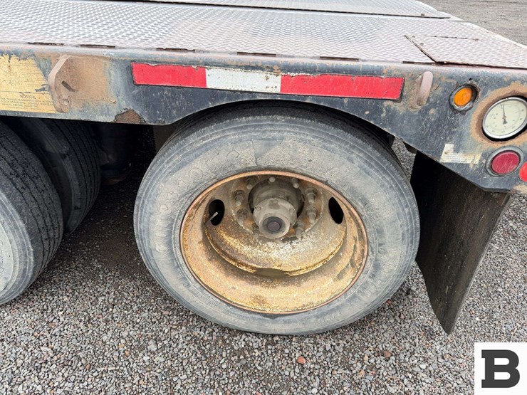 2005-fontaine-low-bed-trailer-image-22