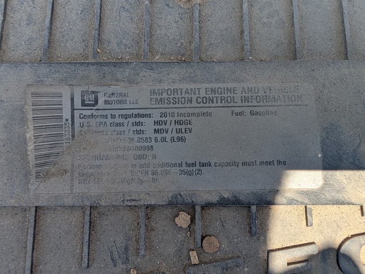 2010-chevrolet-express-3500-image-10