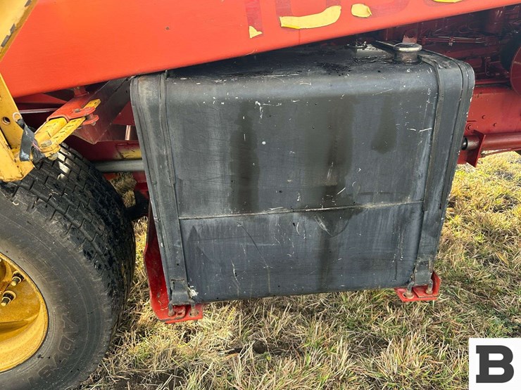 new-holland-1095-image-24