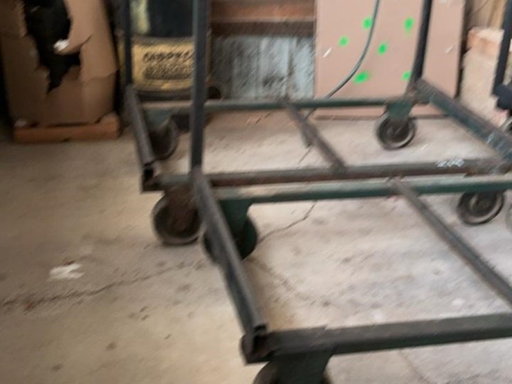 #219-•-lumber-carts-image-5