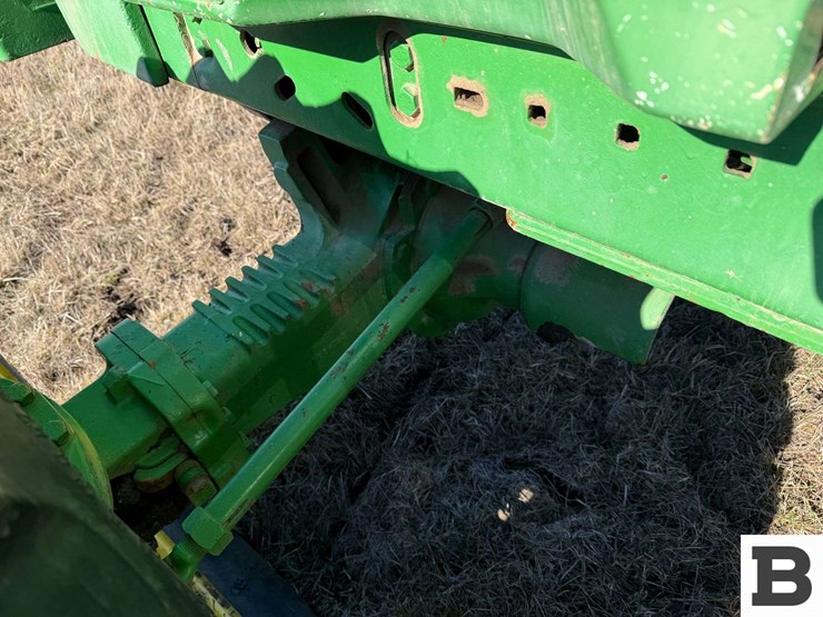 1992-john-deere-4560-image-14