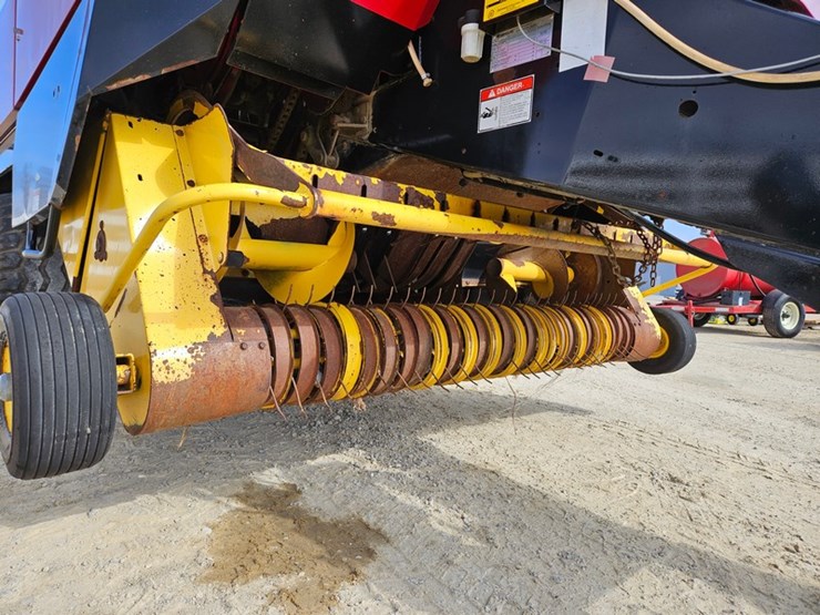 new-holland-bb940a-image-11