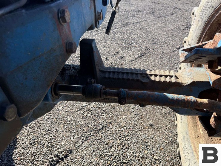 ford-tractor-image-43