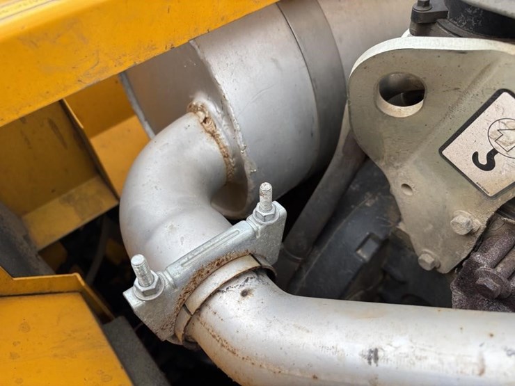 2012-jcb-js160-image-56