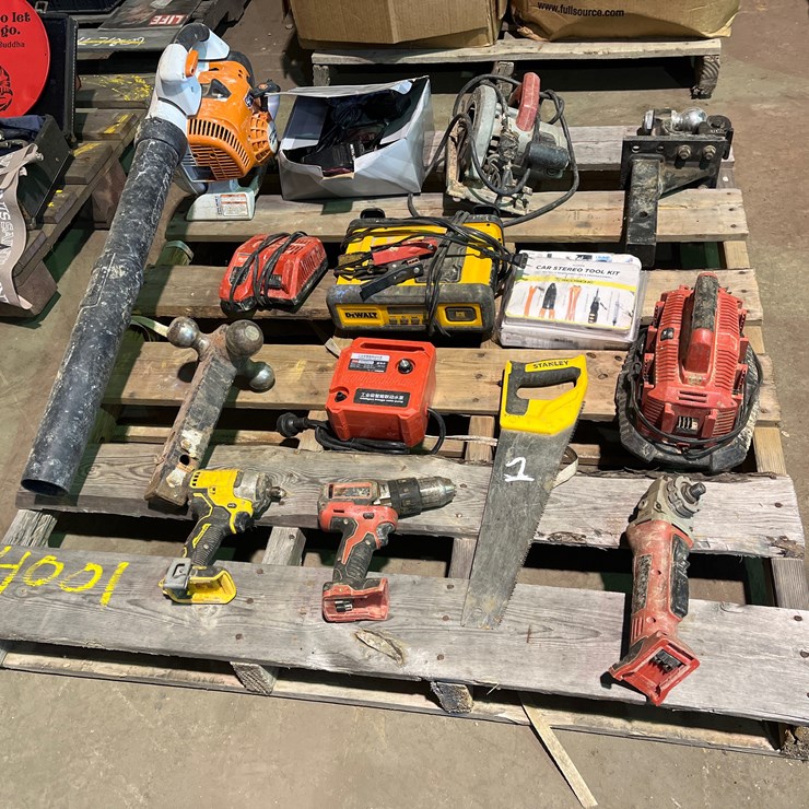 #4001 • MISC LOT OF ASSORTED ITEMS