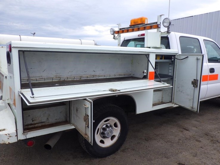 2007-chevrolet-2500hd-image-11