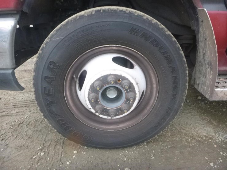 2014-ford-e350-image-17