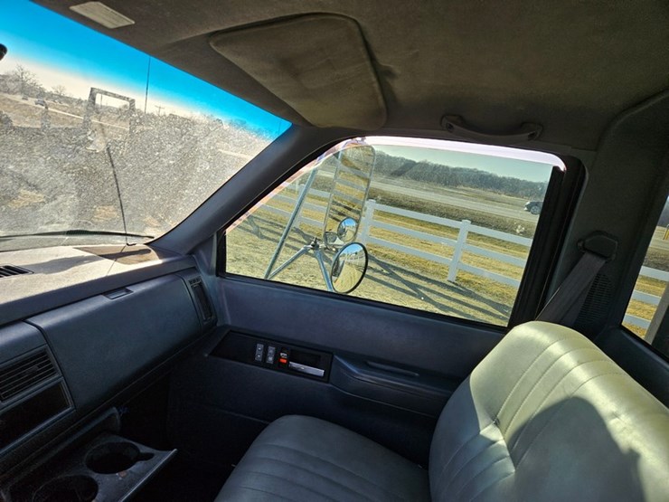 2002-caterpillar-3126-image-39