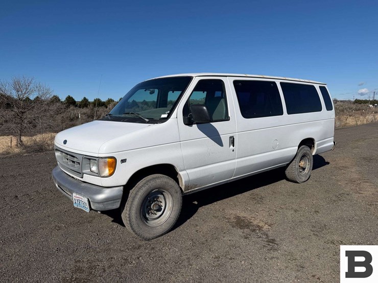 1999-ford-econoline-350-image-2