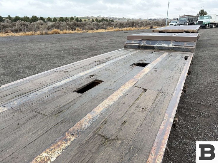 2005-fontaine-low-bed-trailer-image-19