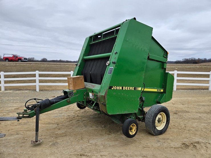 john-deere-535-image-1