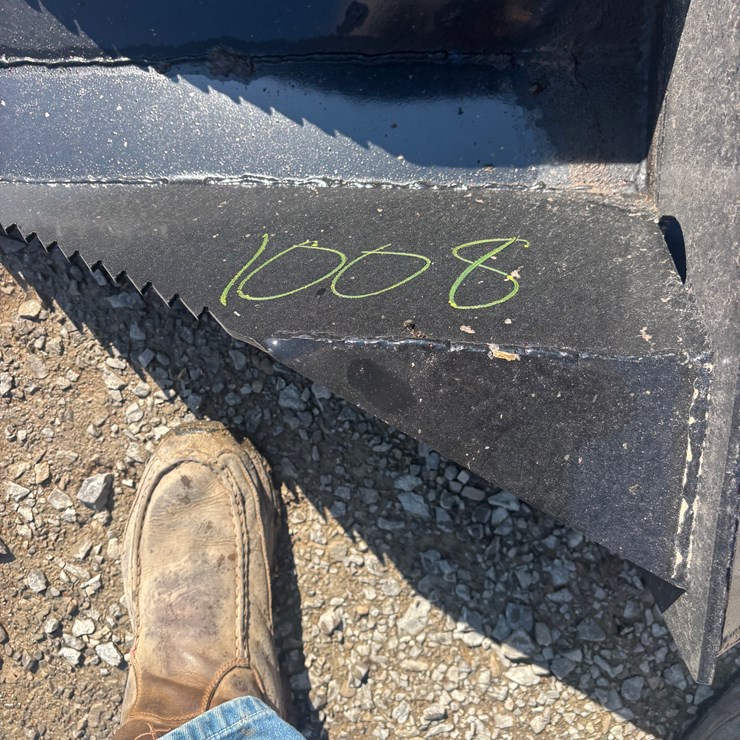 #1008 • Mini Universal Skid Steer Tree Spade