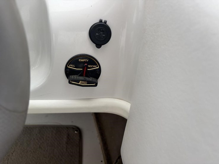 2006-unknown-trailer-image-19