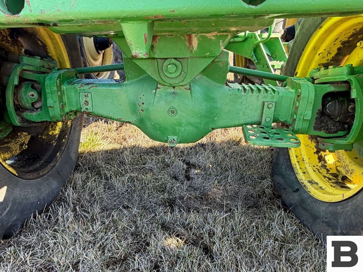 1992-john-deere-4560-image-9