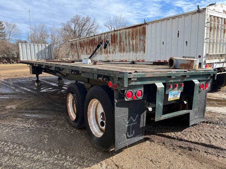 1981-hobbs-flatbed-trailer-image-8