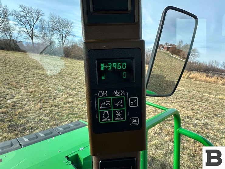 2005-john-deere-4995-image-42