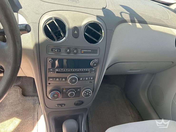 2010-chevrolet-hhr-image-15