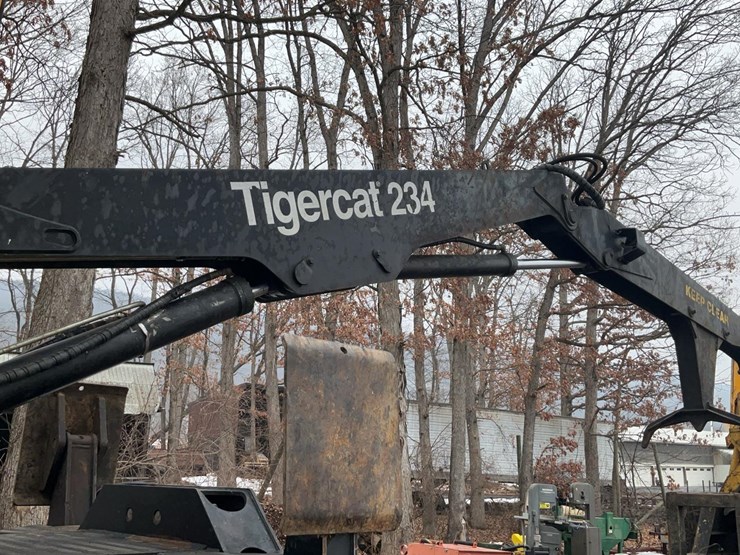 2012-tigercat-234-image-56