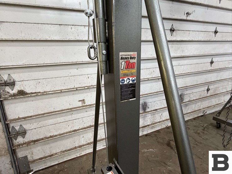 pittsburgh-1-ton-gantry-crane-image-3