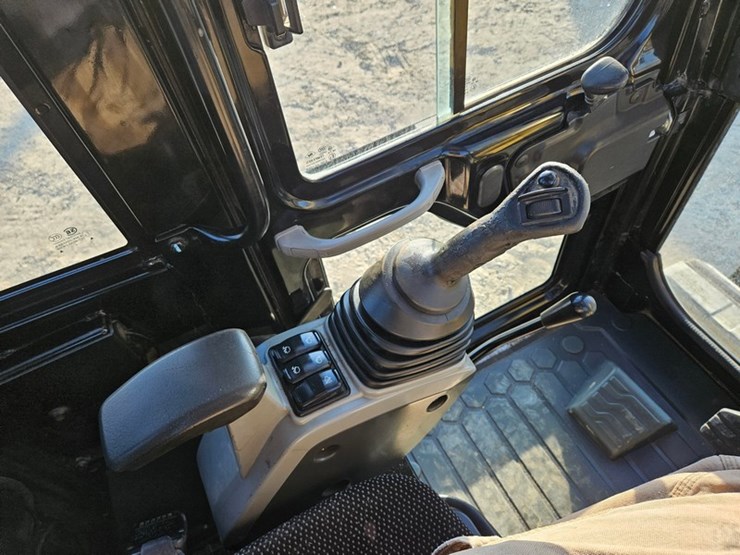 caterpillar-308e-image-26