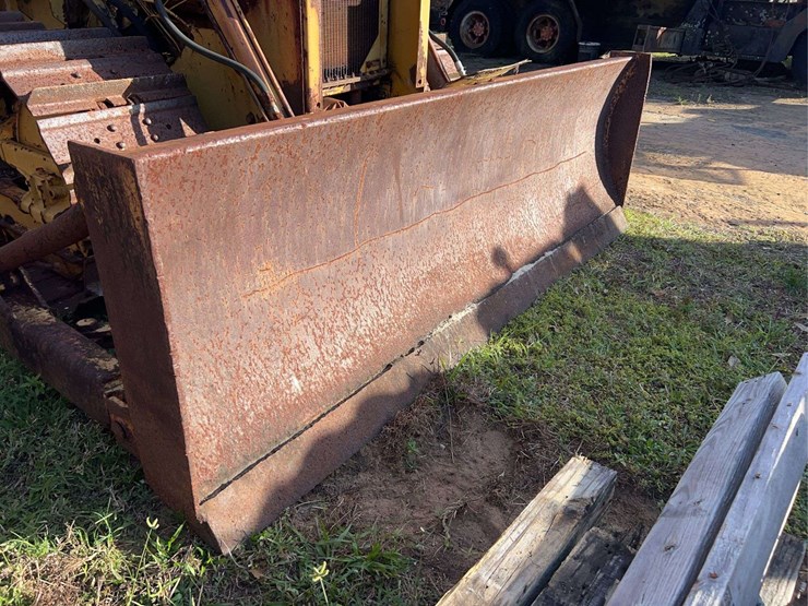 international-td9a-image-6