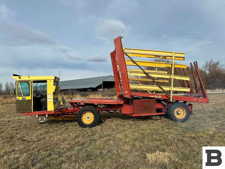 new-holland-1095-image-4